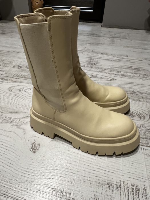 Кожени Ботуши …………………..