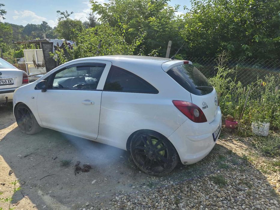 Opel corsa 1.3 cdti
