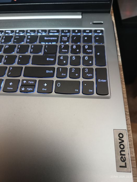 Lenovo IdeaPad 5 – Performanță i7 Gen 11 | 16GB DDR4 - 3200 Mhz RAM |