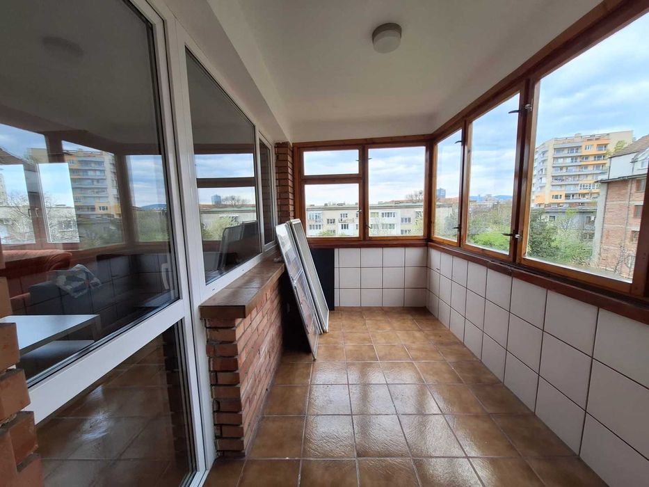 Дава се под наем Четиристаен апартамент в София, Зона Б-18 - 120 кв.м за 900 € - Снимка #5