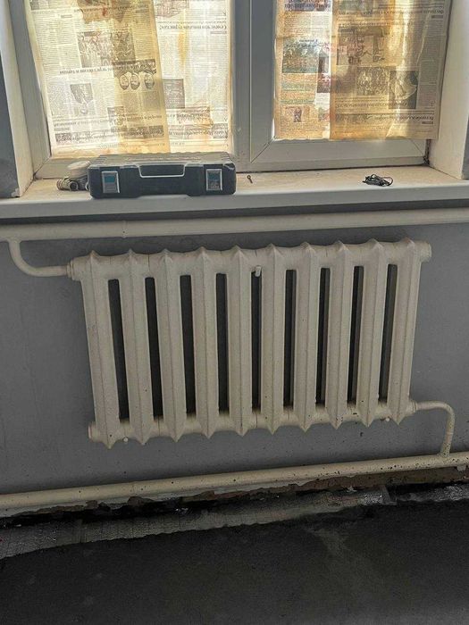 Продаются б/у чугунные радиаторы отопления