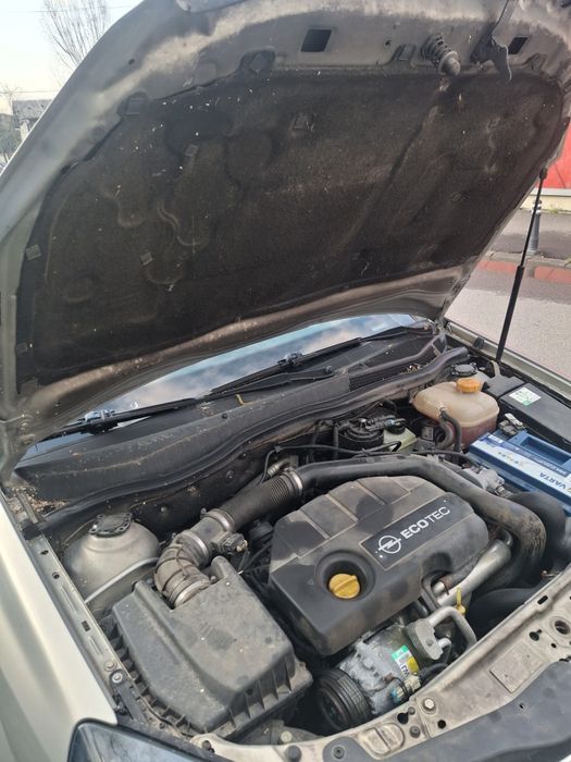 Piese pentru Opel Astra