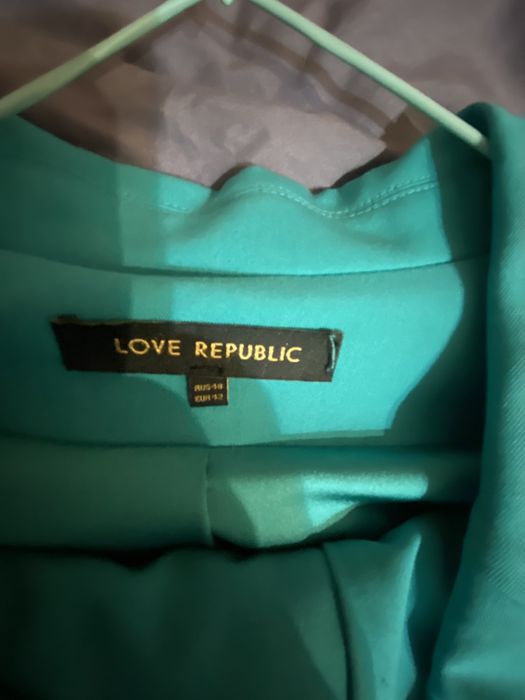 Продам костю love republic