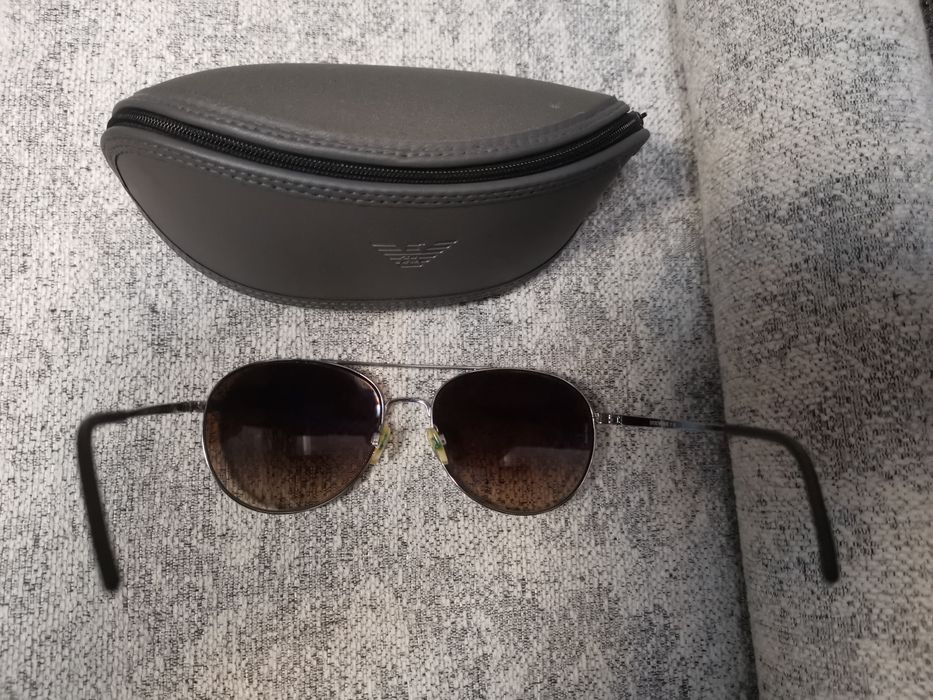 Слънчеви очила от Emporio Armani