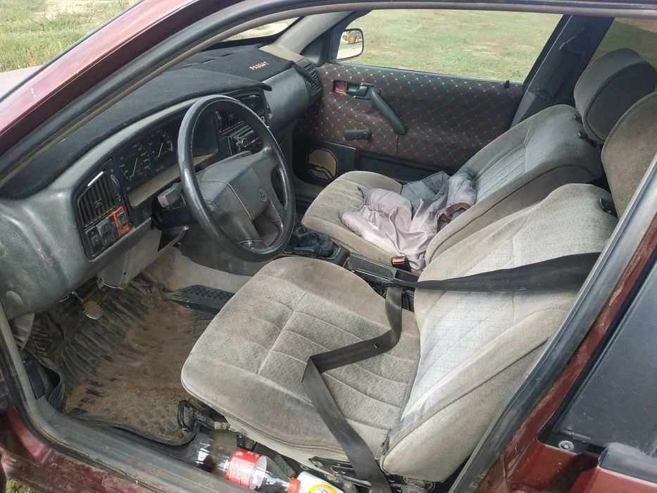 Машина Пассат б3