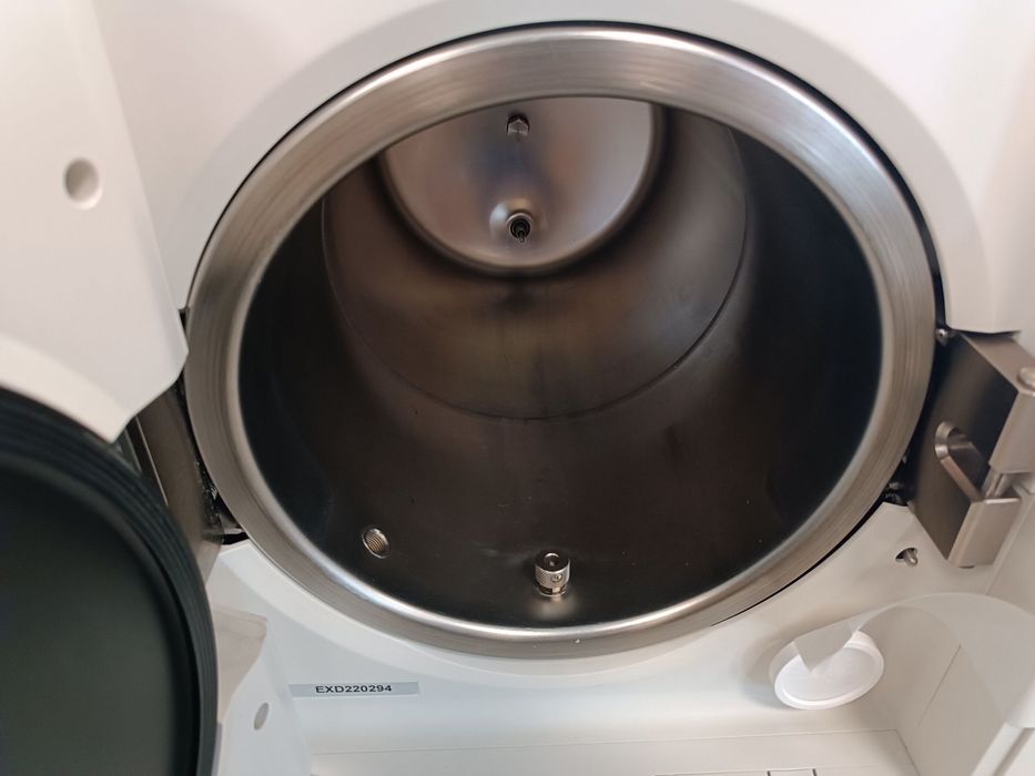 Vand autoclav Euronda E10, ca nou.