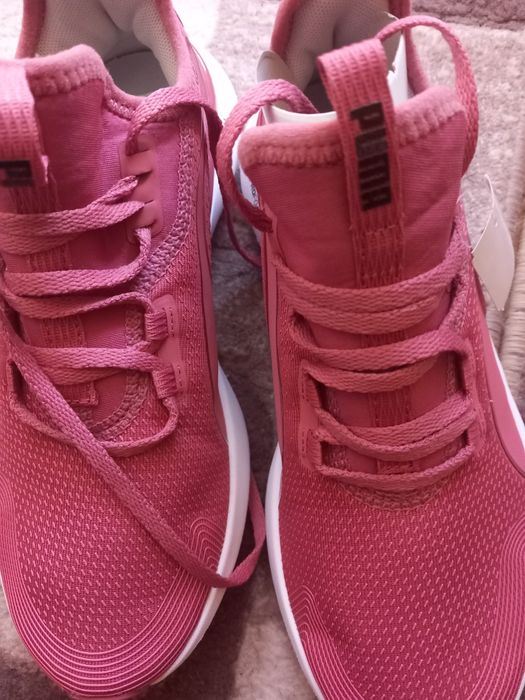 Нови дамски маратонки 37,5