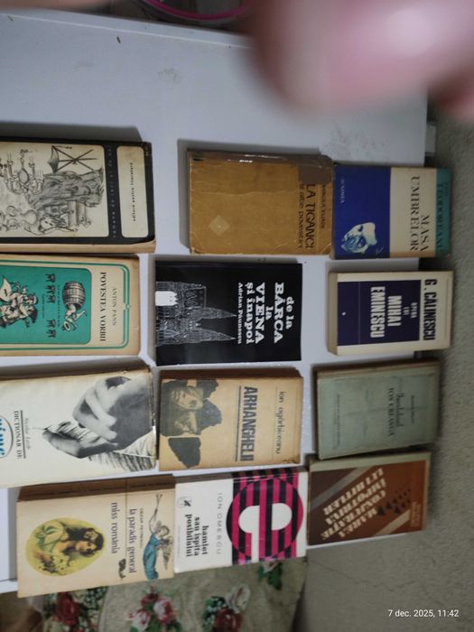 Carti diferite domenii