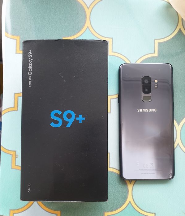 Продам самсунг S9+