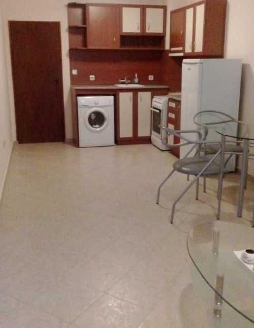 Дава се под наем Двустаен апартамент в Бургас, Ветрен - 60 кв.м за 306 € - Снимка #1