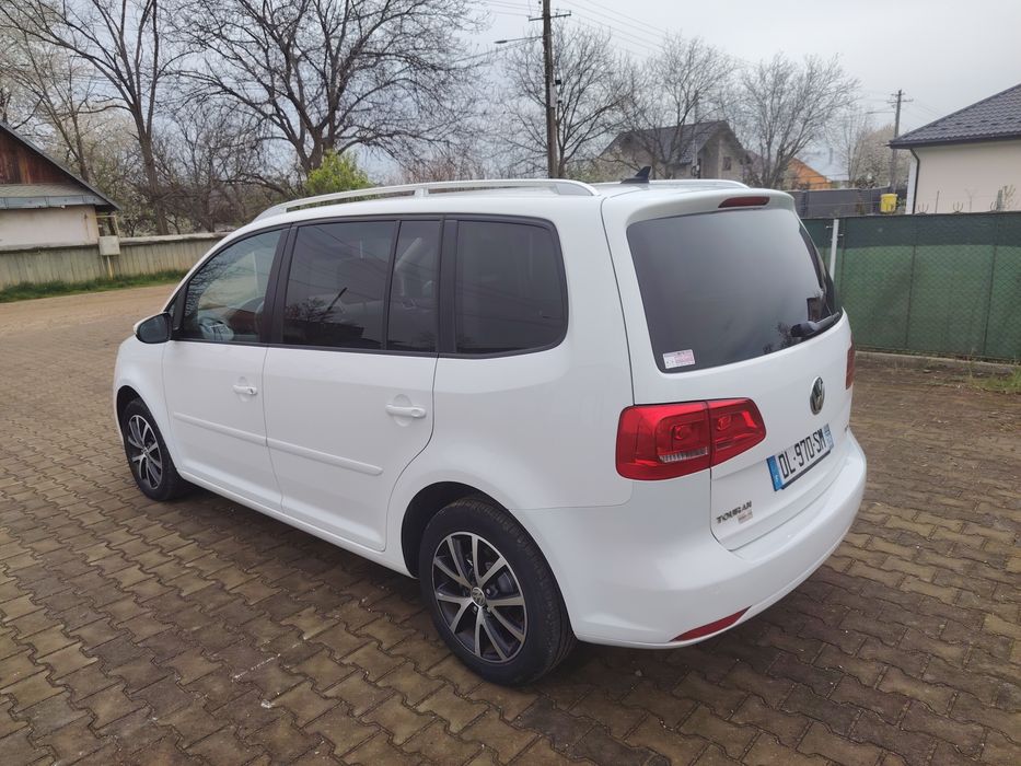 Vând Vw Turan 1.6 tdi 2014 automat