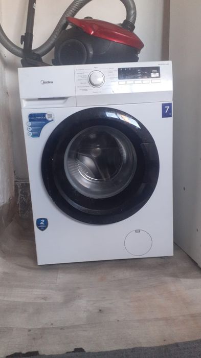 Продам стиральную машинку