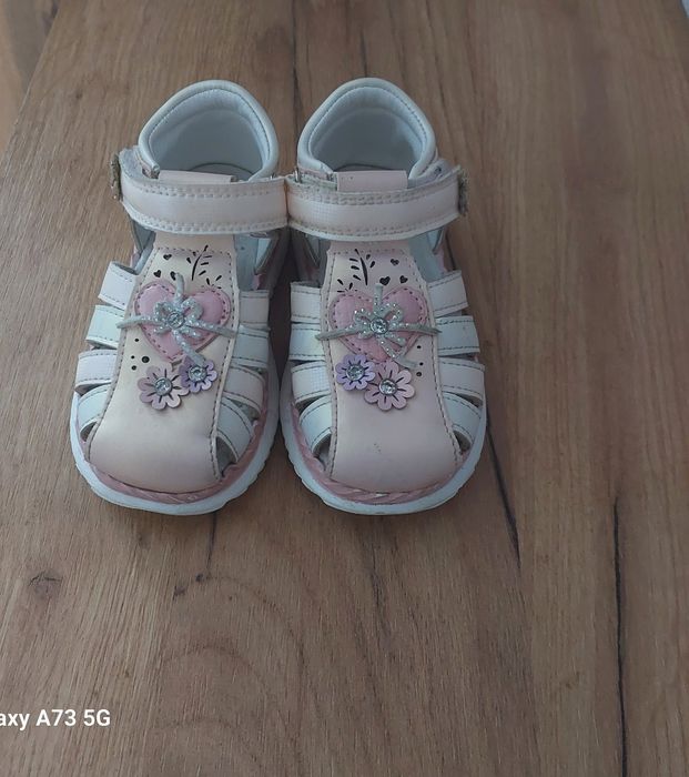 Продам, сандали на девочку