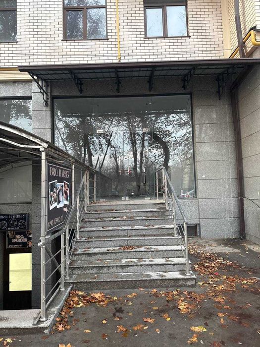 Сергели Спутник 5 да нотурар жой (дукон) сотилади