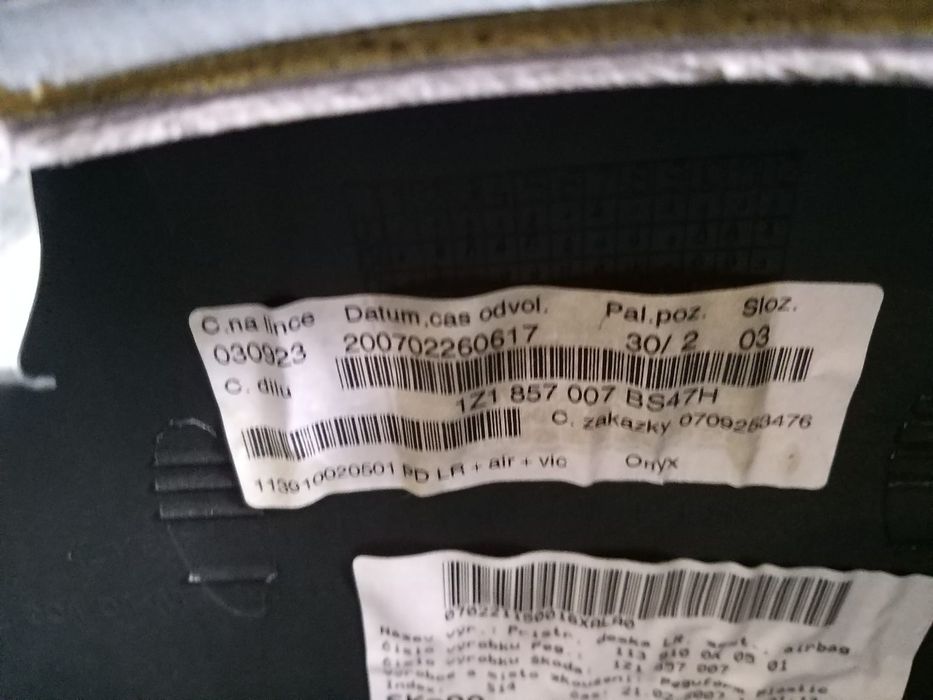 Kit plansa bord skoda octavia 2 1z 1k0909605t 1z0880201ae 1z1857007