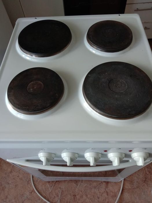 Продаю плитку в хорошем состоянии