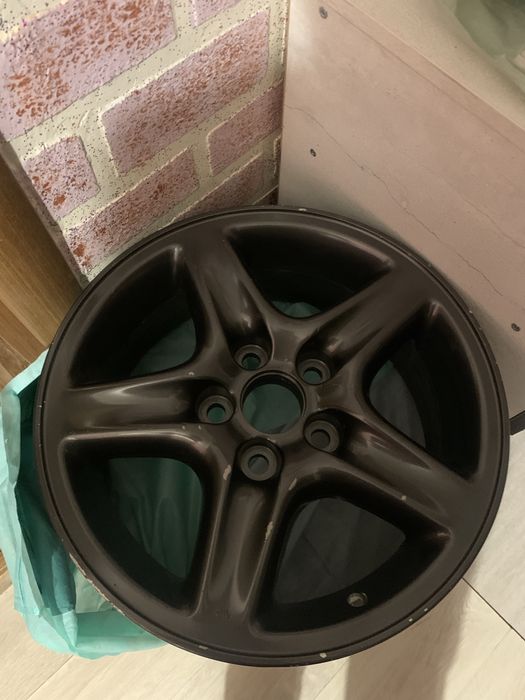 Титанки на тайоту 16р