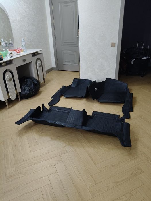 Полик  вадсап пишите