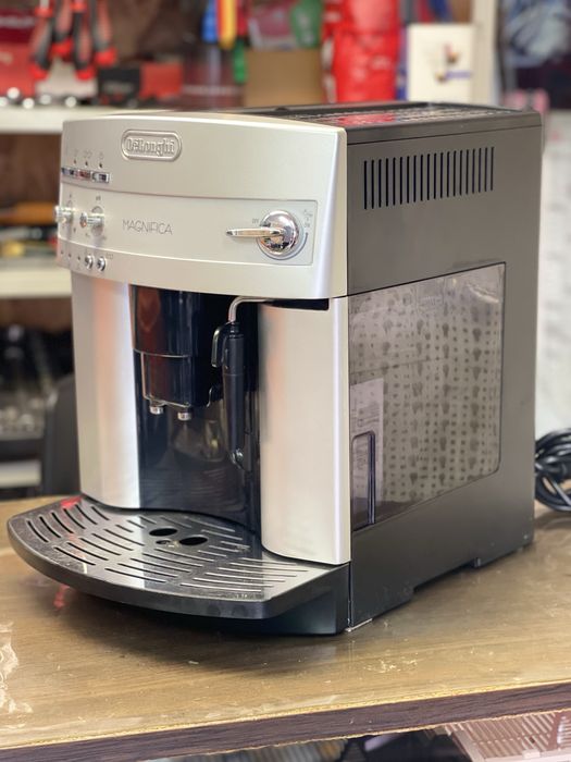 DeLonghi Magnifica ESAM 3200.S - 6 месеца гаранция !