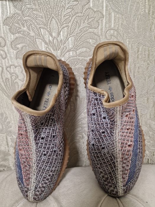 Yeezy 40 unisex noi