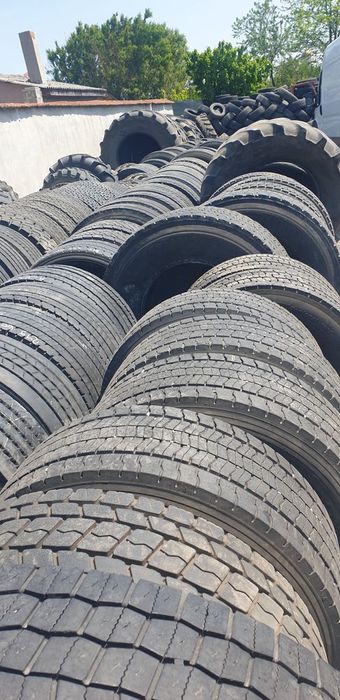 Depozit de anvelope camioane și semiremorci 315 80 22,5