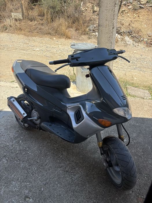 Gilera runner 125 2t Sp пребоядисан
