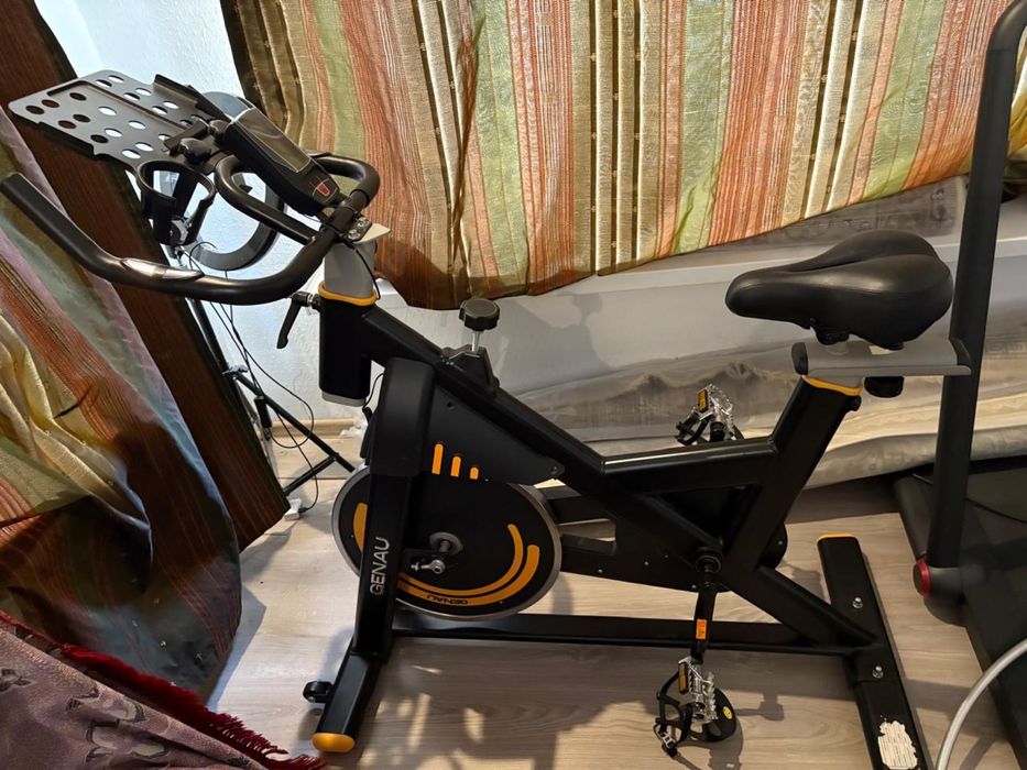 Продам велотренажер срочно!