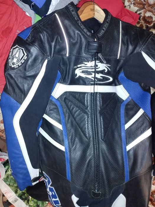combinizon moto din piele nr 54