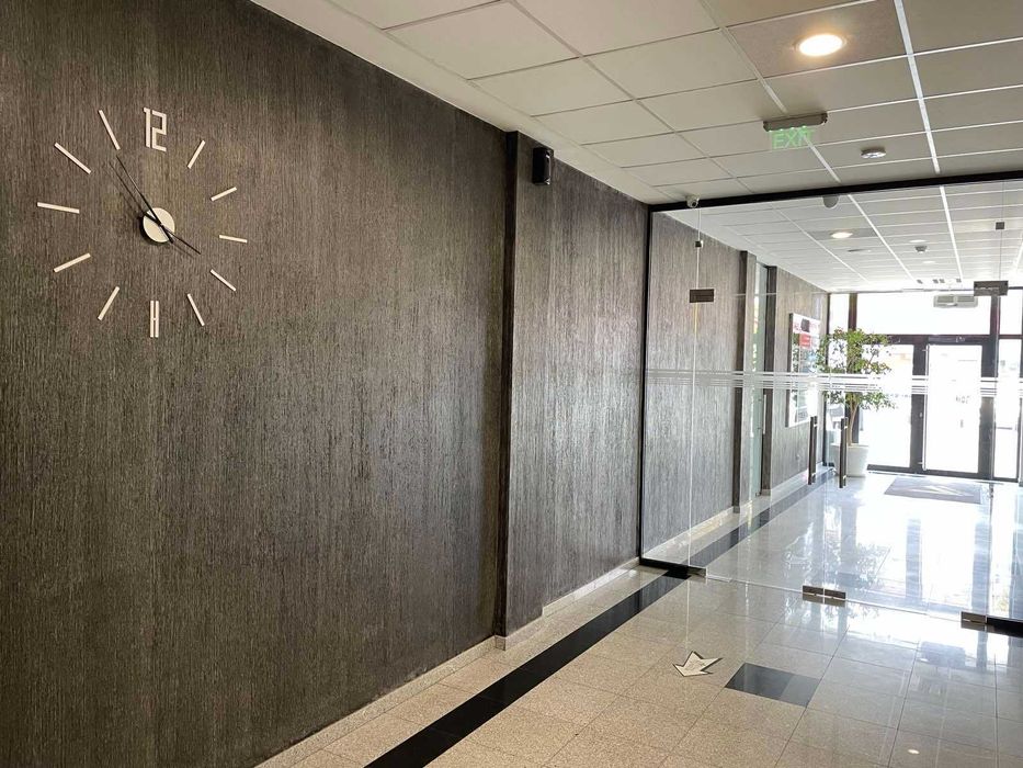 Дава се под наем Офис в София, Люлин 6 - 104 кв.м за 933.3 € - Снимка #2