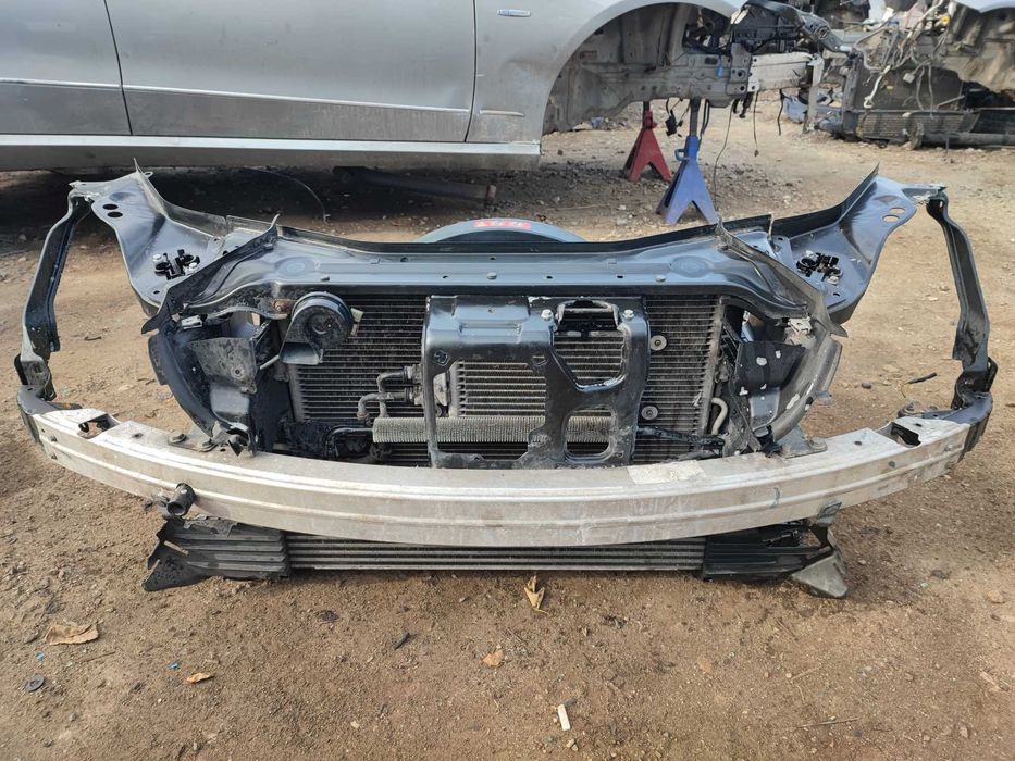 Очиларка маска с радиатор кулер воден перка Mercedes W219 cls 320 350