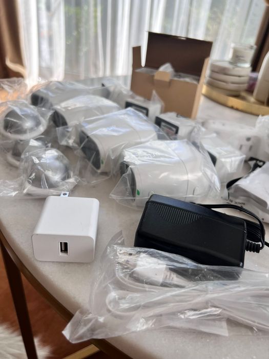 Sistem de supraveghere  Arlo Kit NOU Complet
