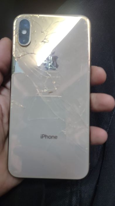 Айфон XS в нормальном состоянии