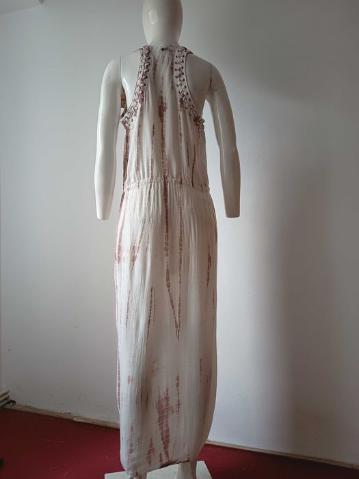 Rochie noua khujo
