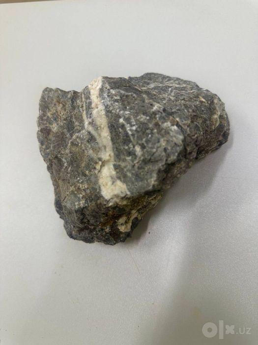 Quartz rock/Кварц руда