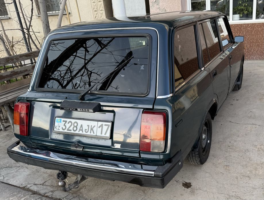 Ваз 2104 жигули 2006 года…………