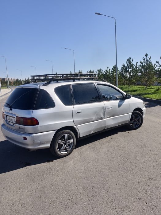 Тойота Ипсум 1997