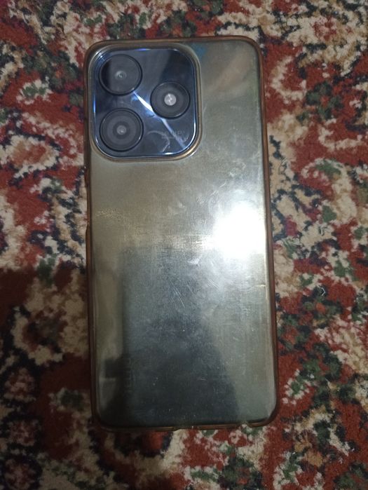 Texno spark 10 ideal sostayaniya