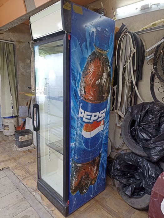 Продам холодильник
