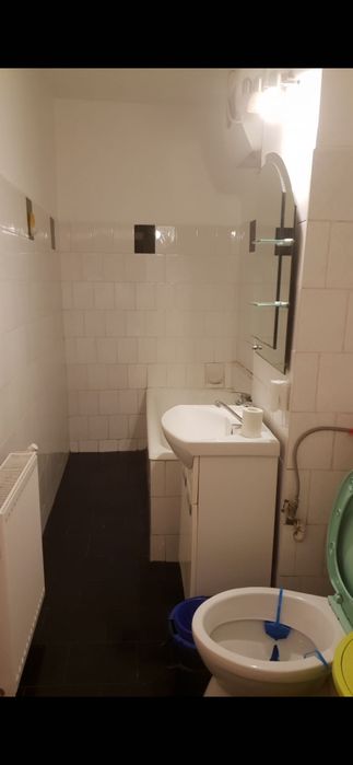 Garsonieră de închiriat
