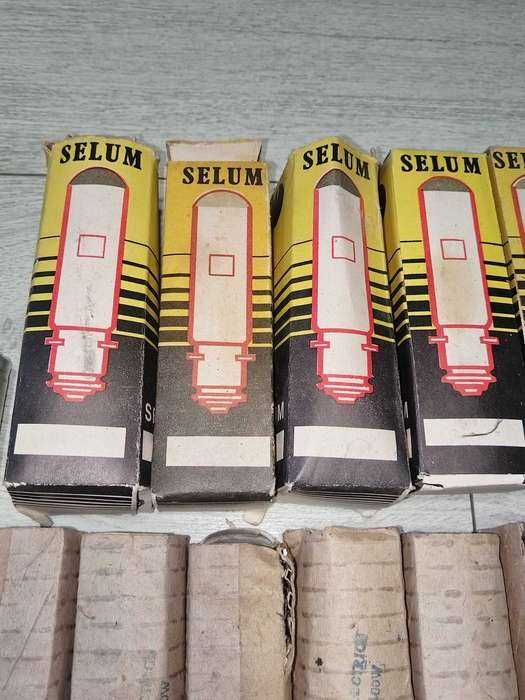 Lămpi aparate proiecție