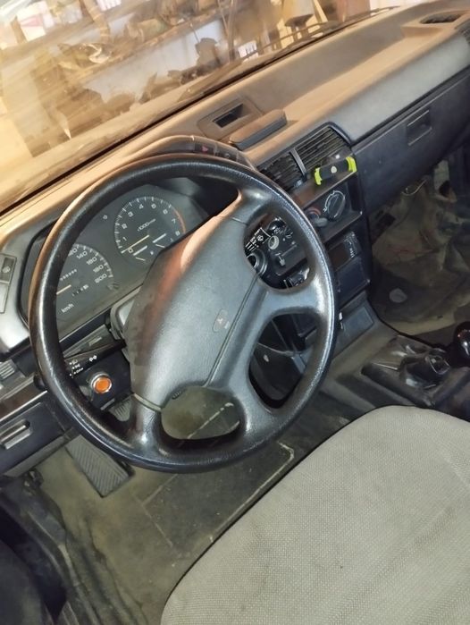 Продам Мицубиси Лансер 1992