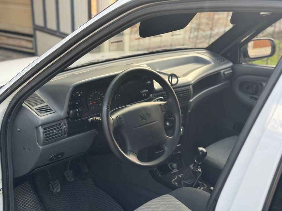 Срочно продам нексию