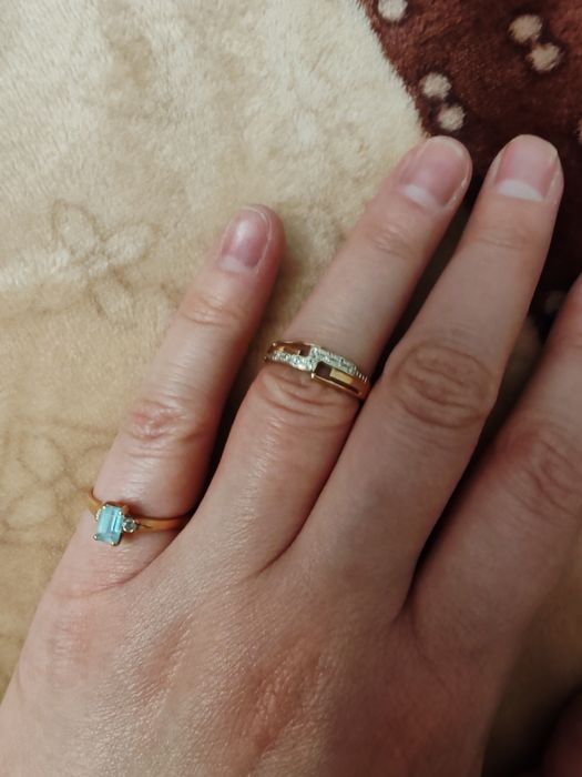 Золотые кольца. Размер 17,5-18.