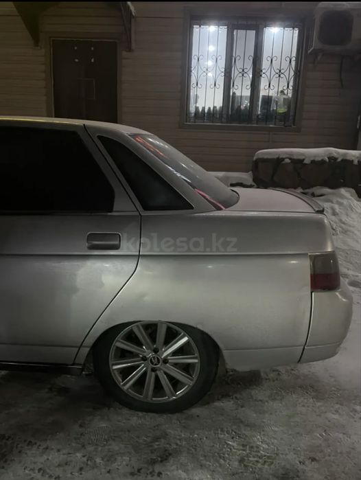 продам ваз 2110