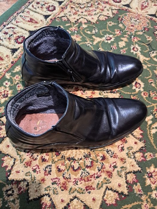 Продам    зимние ботинки