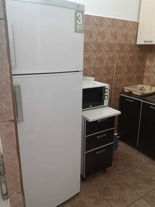 Vand garsoniera complet utilată și mobilată