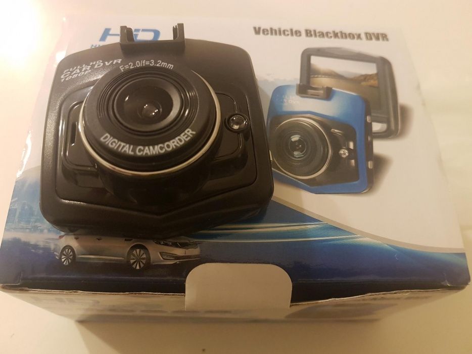 Видео регистратор DvR за автомобил