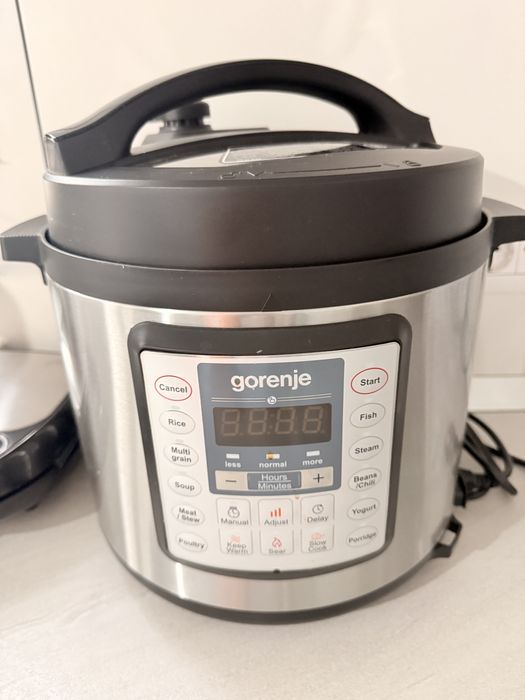 Multicooker Gorenje NOU