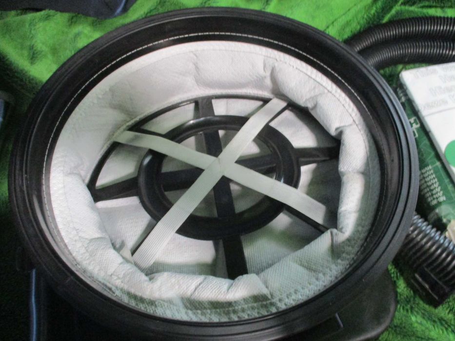 aspirator profesional numatic