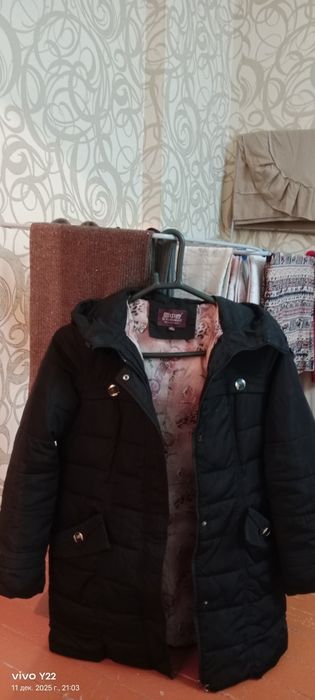 Продам куртки ..